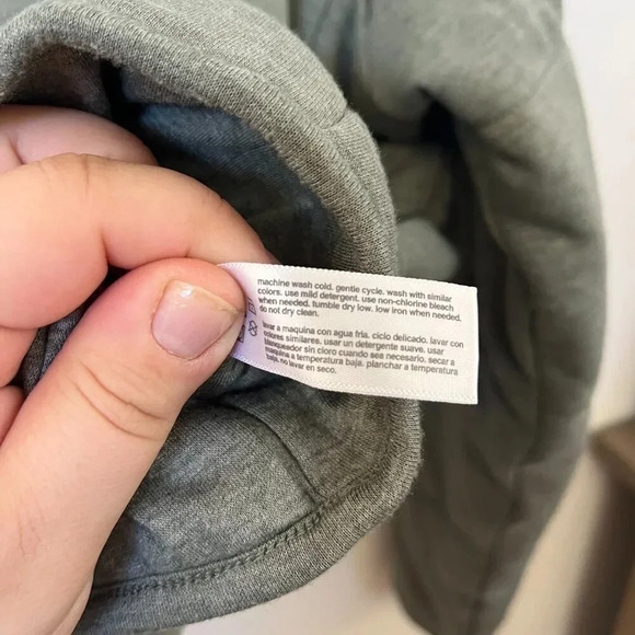 Three Dots Sz Large Sage Green Knit Material Lightweight Puffer Coat Athleisure - Picture 9 of 11